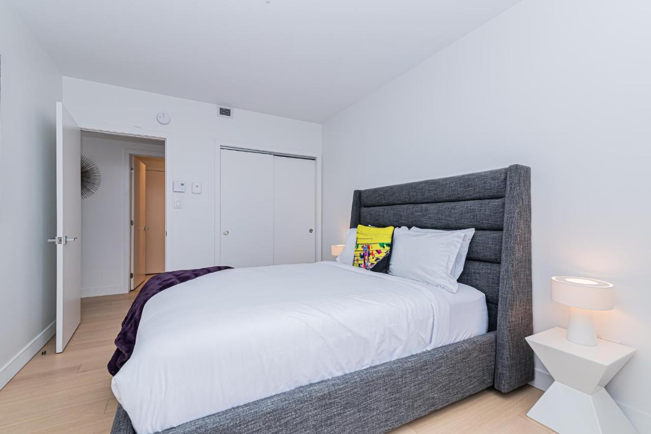 Le Se7T Penthouses Монреал Екстериор снимка